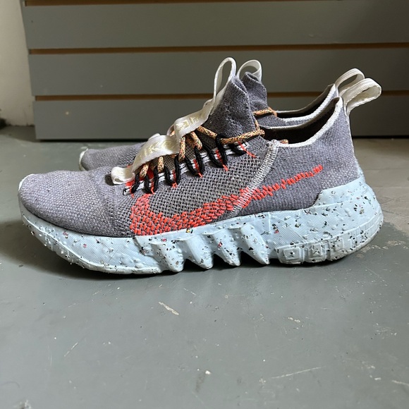 Nike Space Hippie 01 ‘This Is Trash’ - Picture 8 of 9